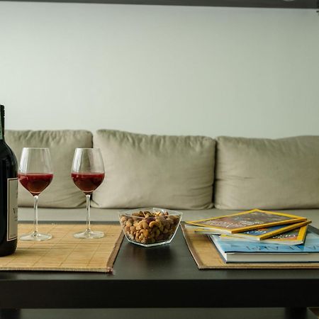 Bright 1Bdr Apartment In The City Center Sarajevo Luaran gambar