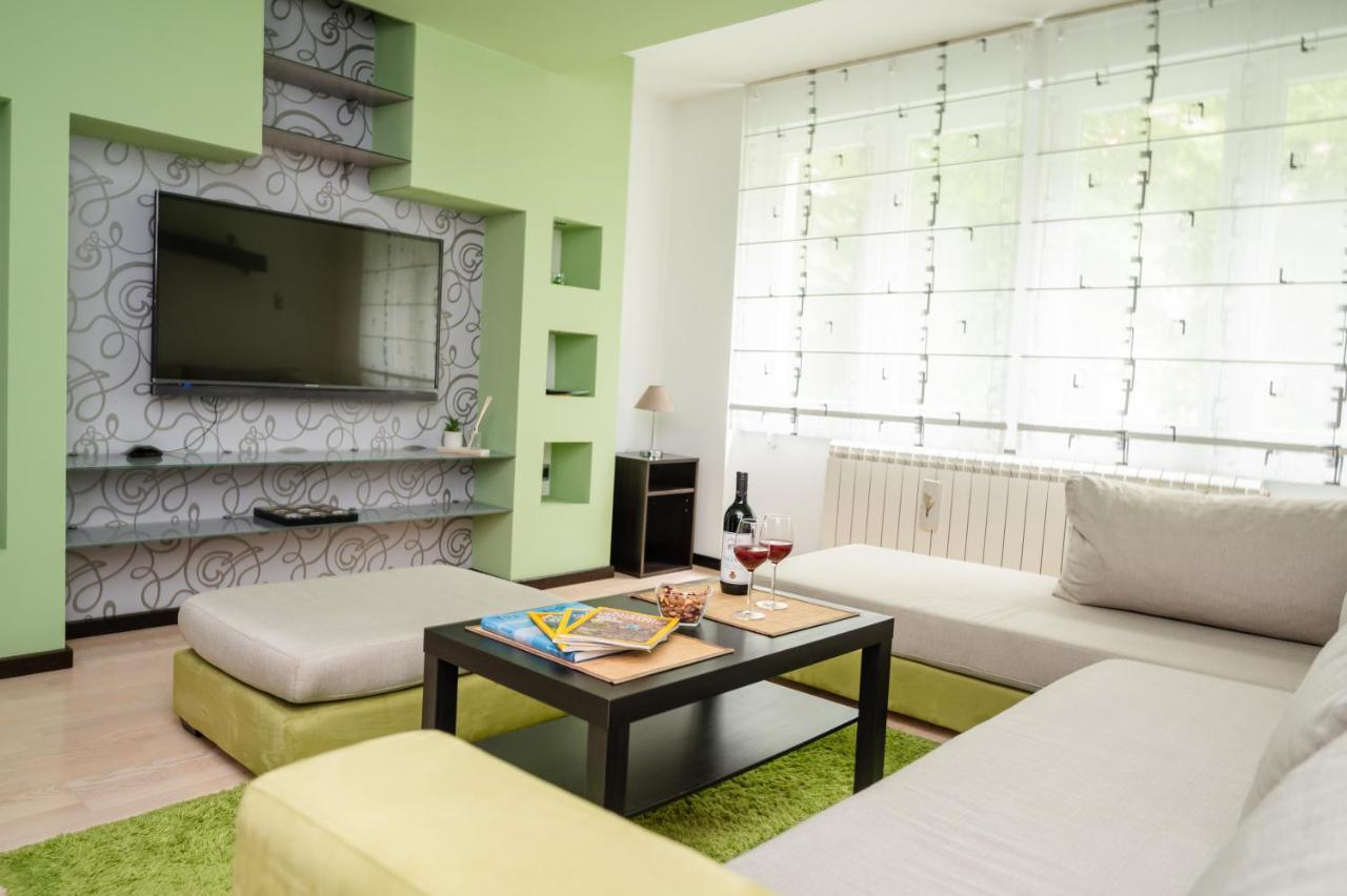 Bright 1Bdr Apartment In The City Center Sarajevo Luaran gambar